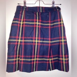 Pleated Plaid Moschino Cheap & Chic Mini Skirt 🖤❤️💛